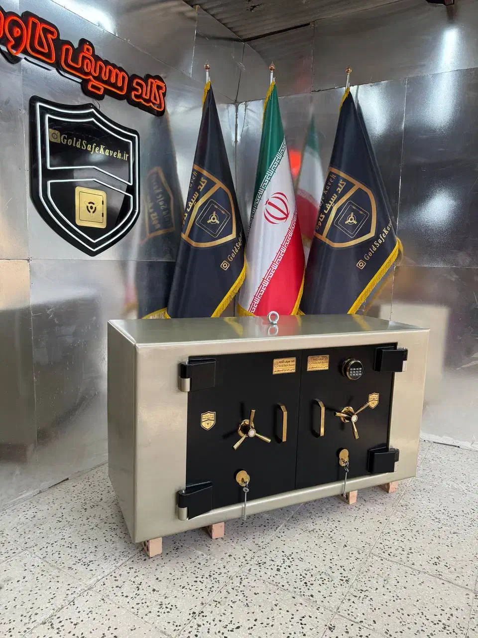 گاوصندوق زیرویترینی کتیبه خور لاکچری|ابزارآلات|ساری, |دیوار