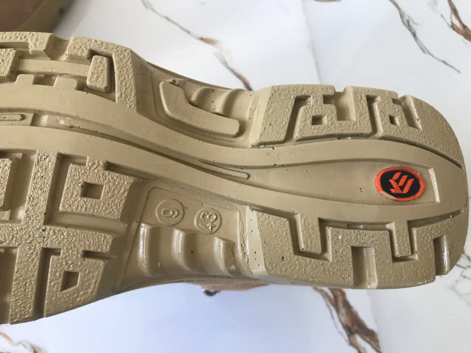 کفش ایمنی|کیف، کفش، کمربند|اسلام‌‌آباد غرب, |دیوار