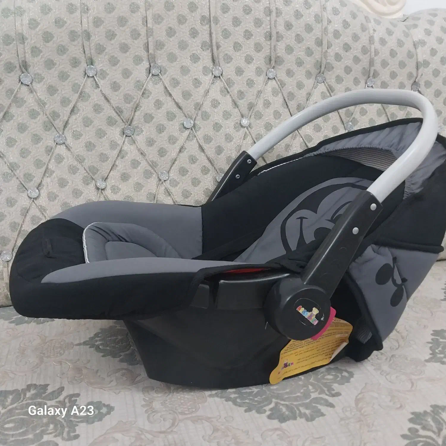 کریر کودک|کالسکه و لوازم جانبی|سلماس, |دیوار