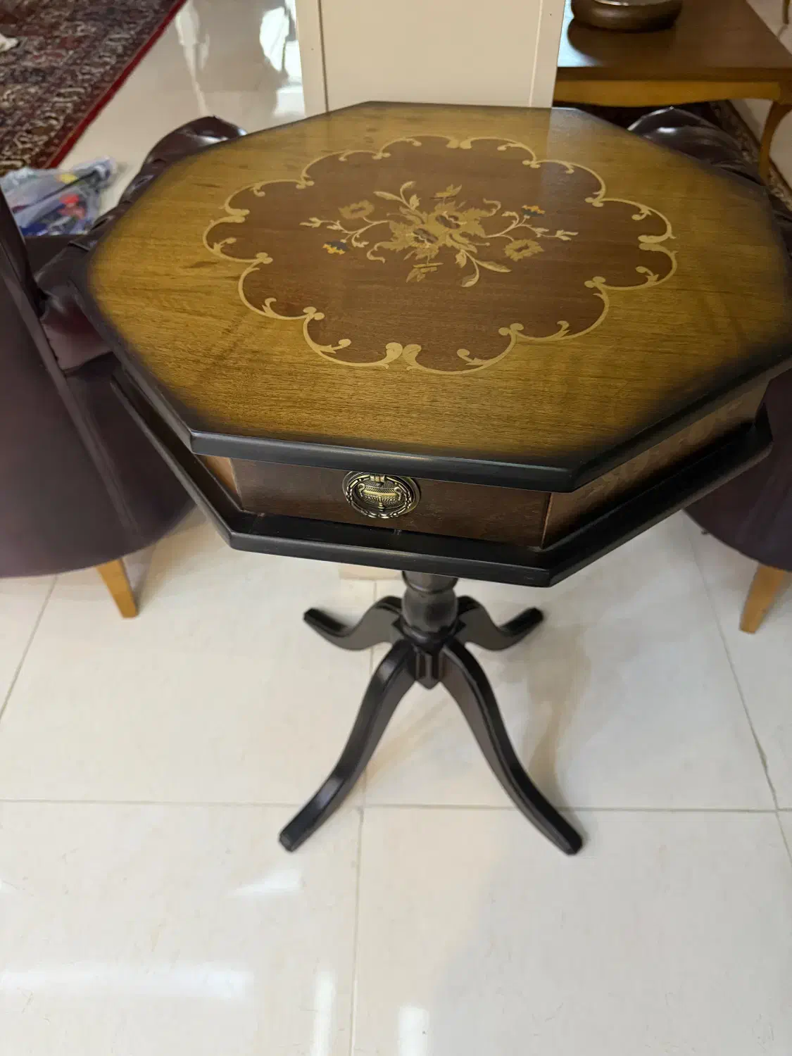 میز تلفن|میز تلفن|اصفهان, شاهزید|دیوار