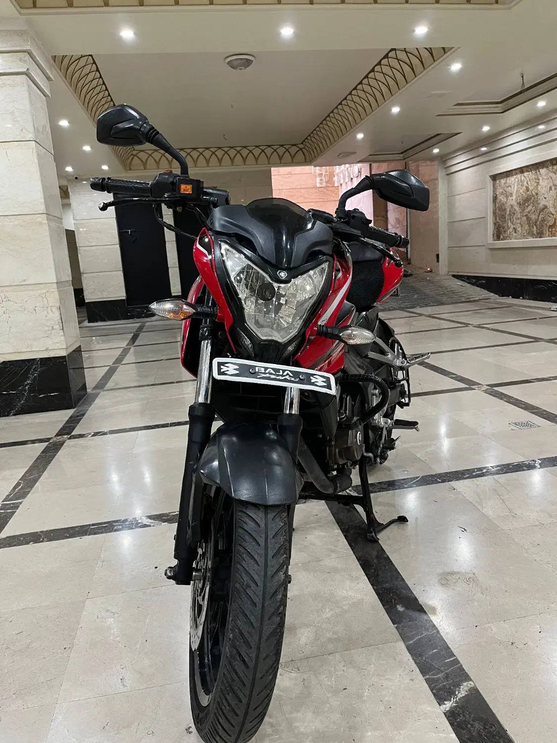 ان اس ۲۰۰ مدل ۹۵ ns200|موتورسیکلت|آفتاب, |دیوار