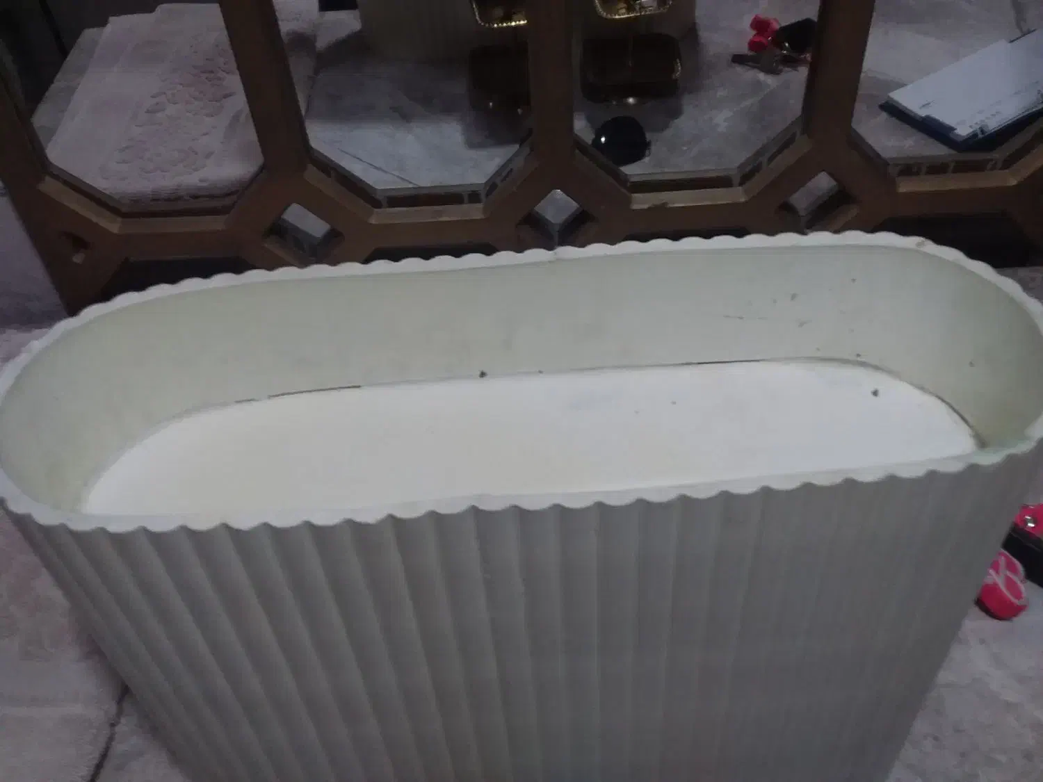 گلدان|گل و گیاه طبیعی|کیش, |دیوار