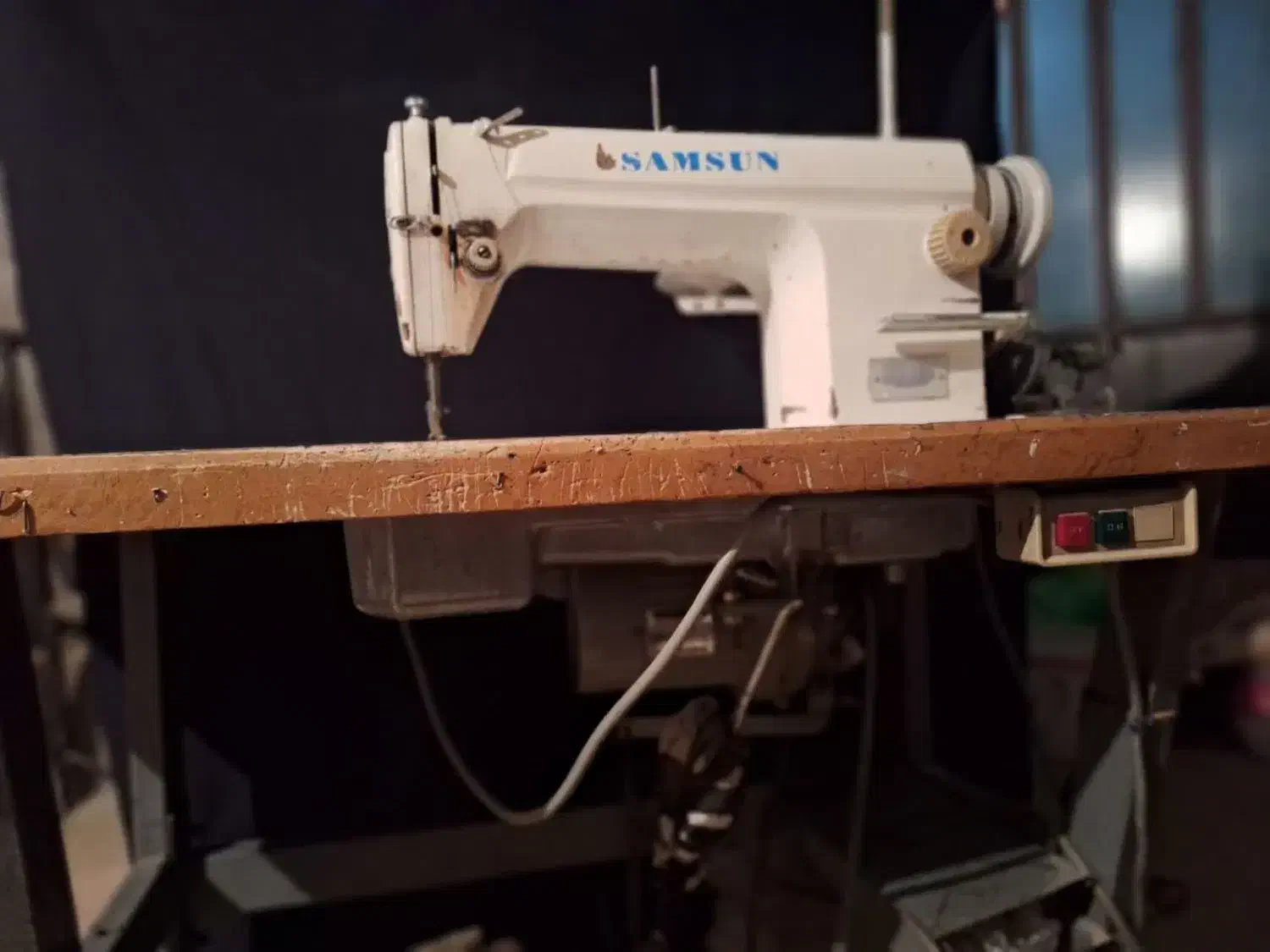 چرخ خیاطی صنعتی|چرخ خیاطی و ریسندگی|فیروزکوه, |دیوار