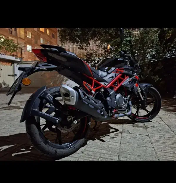 بنلی ۲۵۰|موتورسیکلت|زنجان, |دیوار