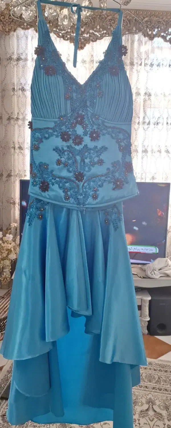 لباس مجلسی|لباس|هشتگرد, شهرک بعثت|دیوار