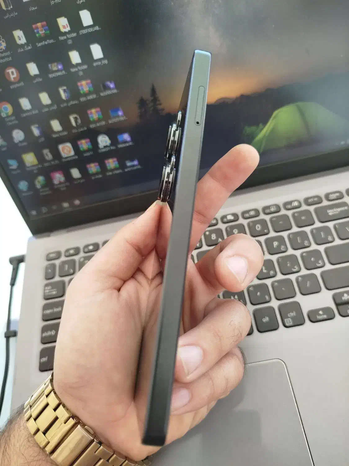 not 13 pro|موبایل|کاشان, فاز ۱ ناجی آباد|دیوار