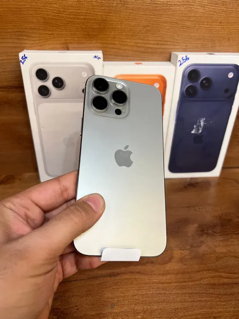 iphone 16 pro max 256 GB ZA/A گارانتی شرکتی|موبایل|شیراز, قدوسی غربی|دیوار