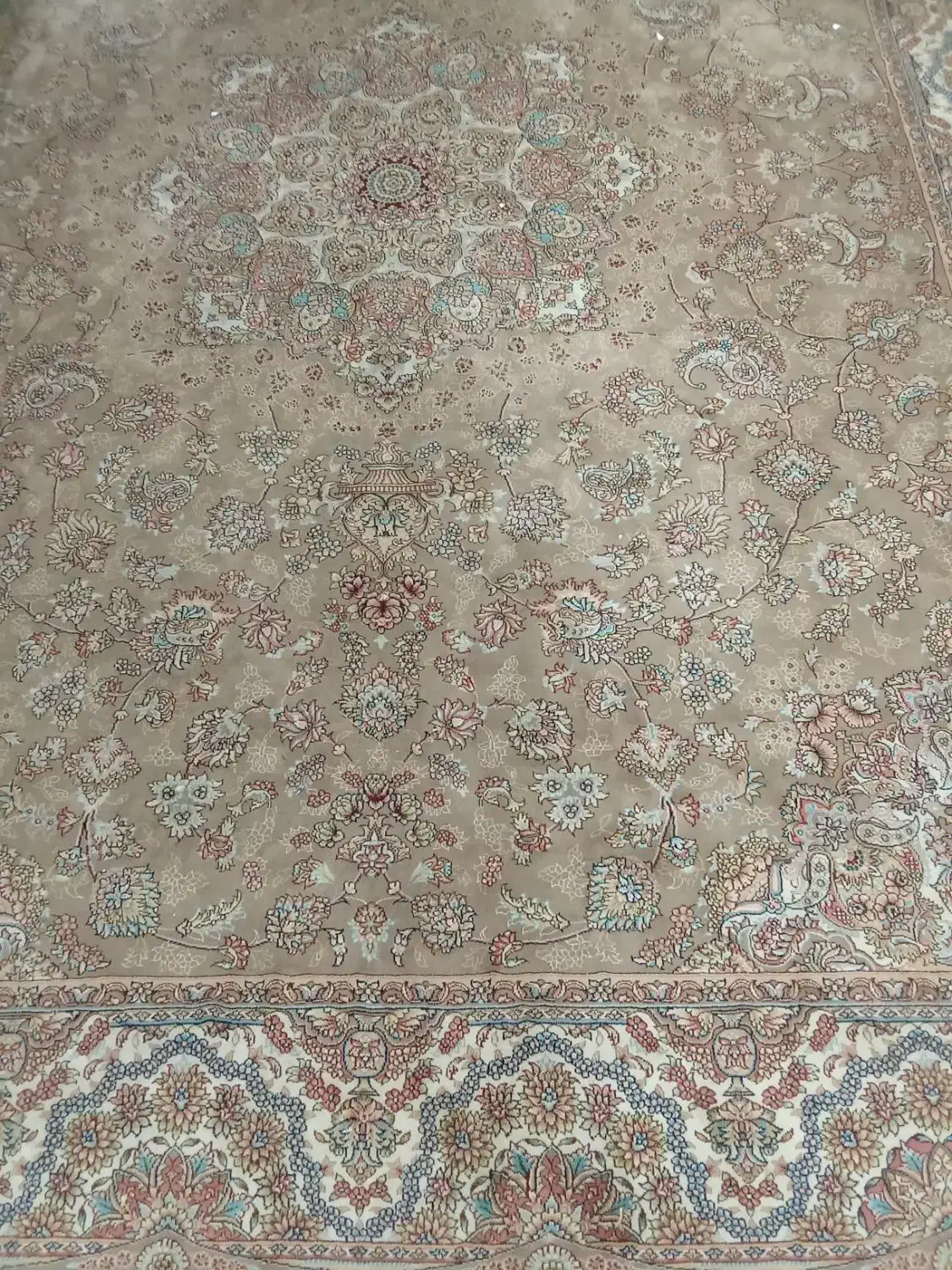 فرش جنس عالی یک جفت|فرش|مشهد, خواجه ربیع|دیوار