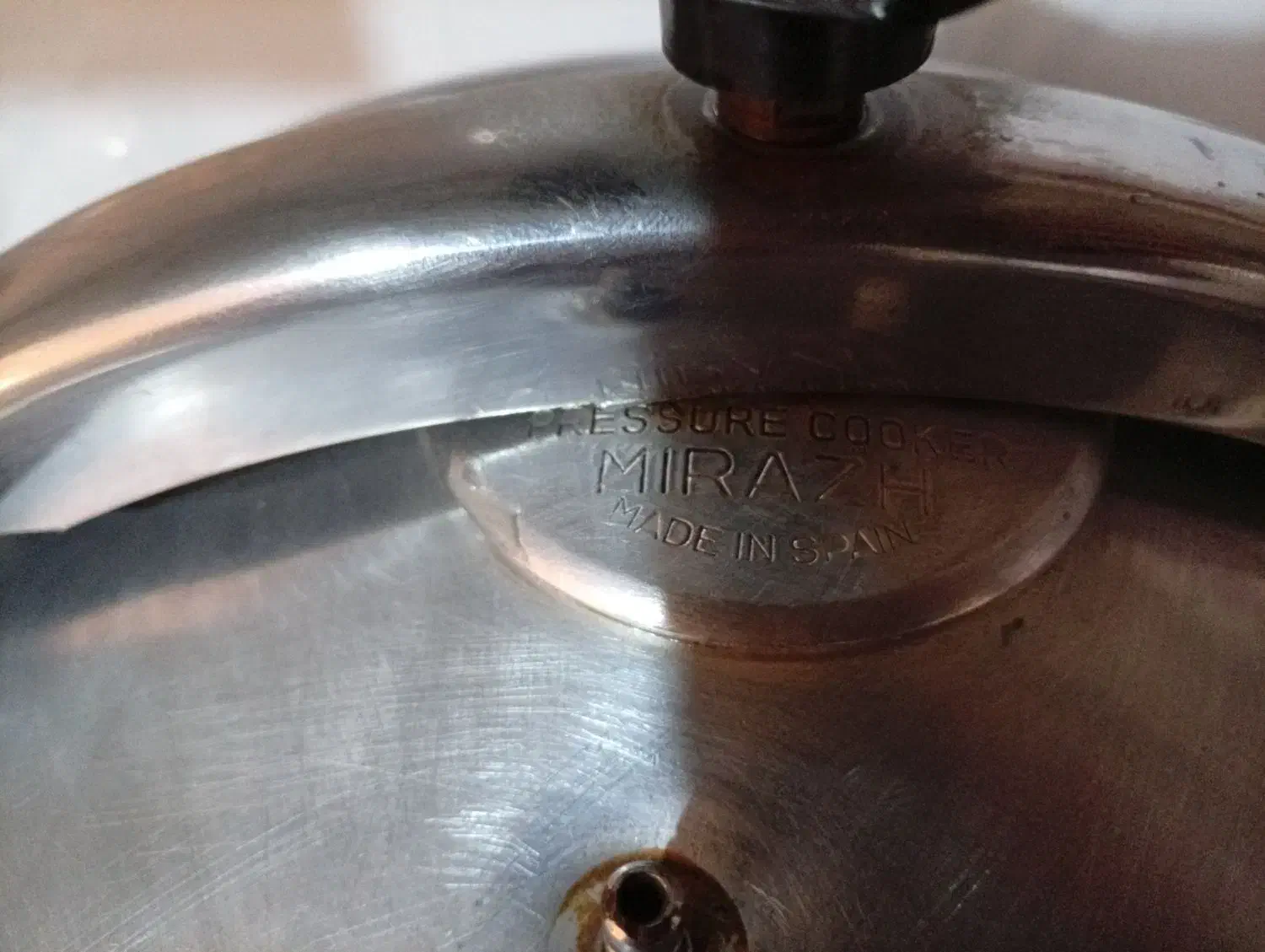 زودپز ۱۲نفره|ظروف پخت‌وپز|شوشتر, |دیوار