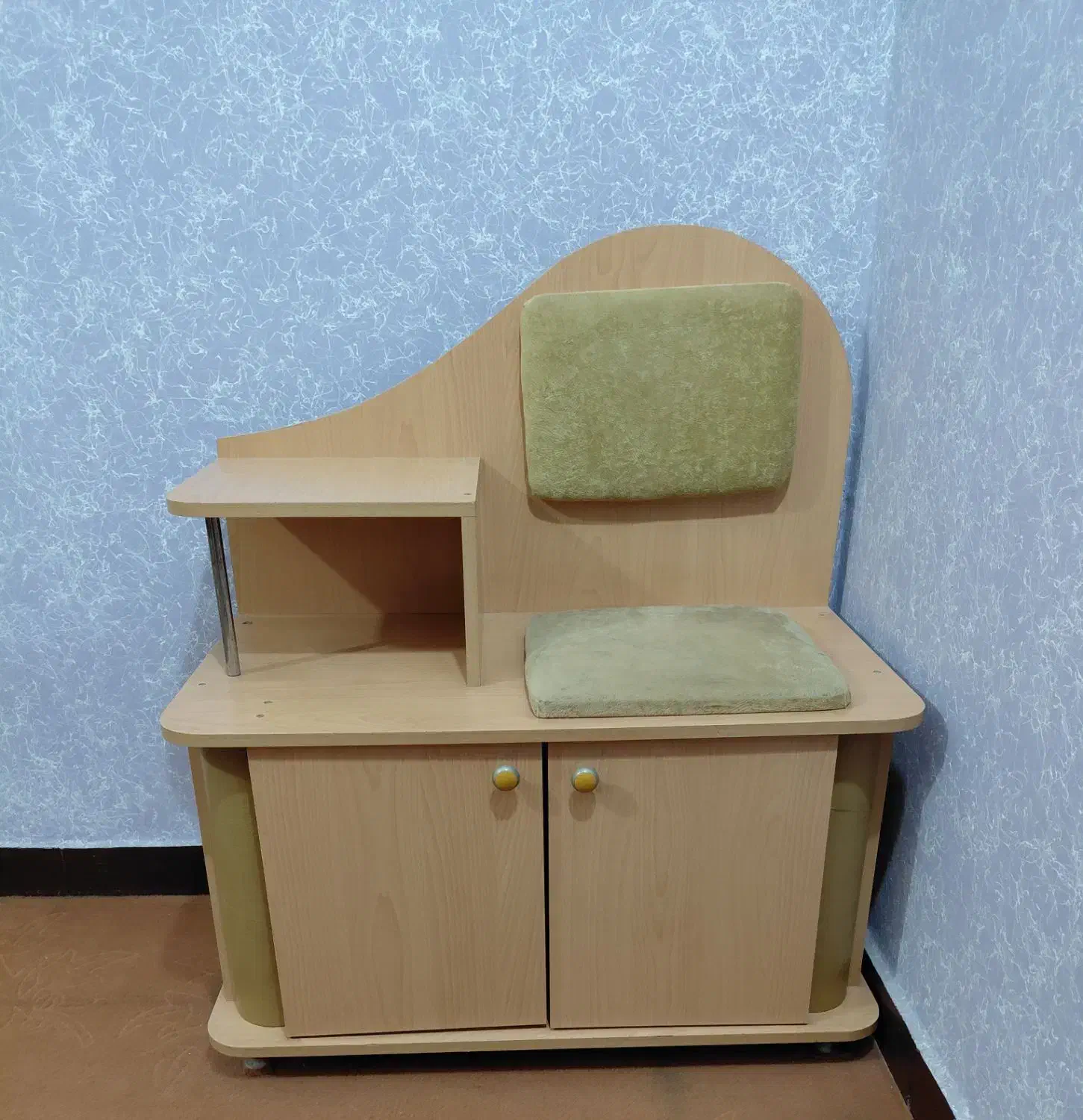 میز تلفن|میز تلفن|اهواز, گلستان|دیوار