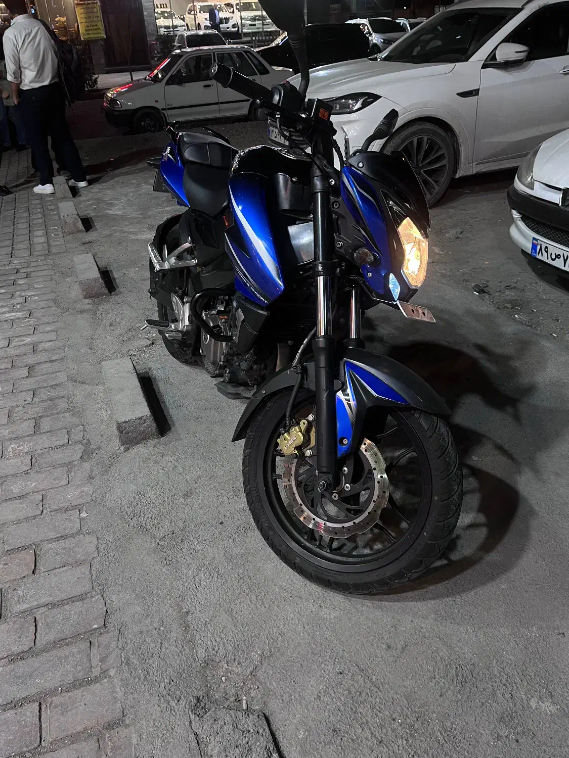 ns 200 مدل 95|موتورسیکلت|تهران, فردوسی|دیوار