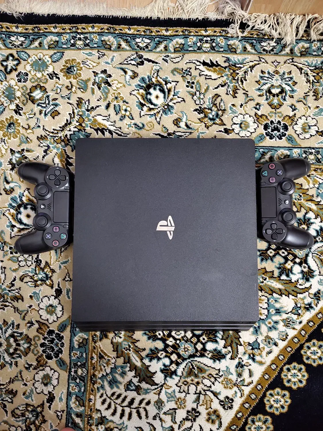 ps4 pro 1 TB|کنسول، بازی ویدئویی و آنلاین|قائم‌شهر, |دیوار