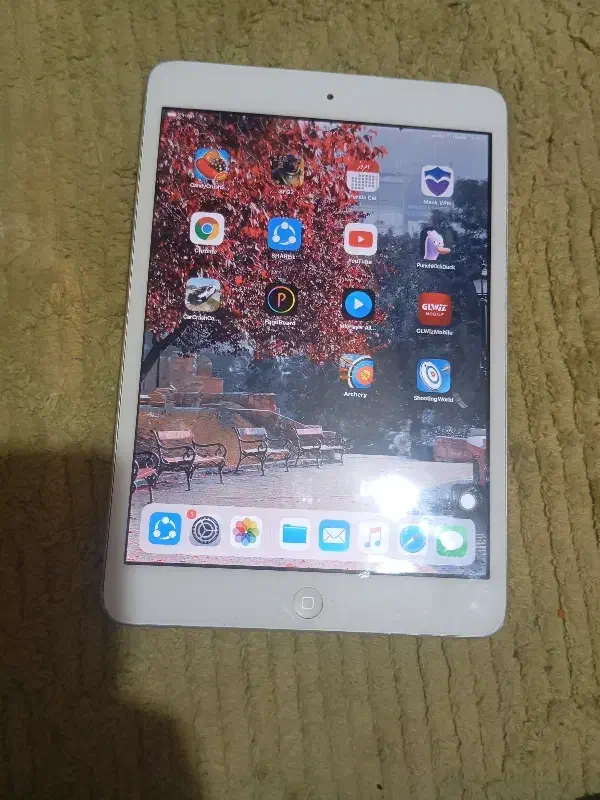 تبلت، آیپد|تبلت|شیراز, هفت تنان|دیوار