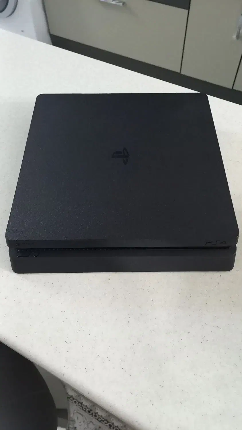 ps4 درحد نو بسیار تمیز|کنسول، بازی ویدئویی و آنلاین|قم, انسجام|دیوار