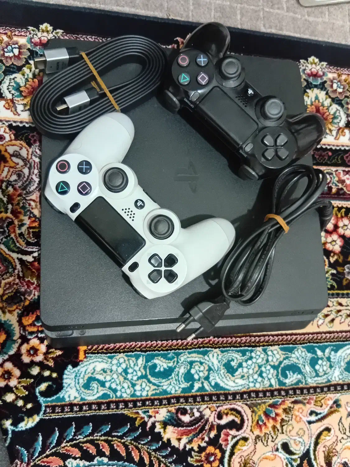 Ps4 اسلیم یک ترا دو دسته کپی خور|کنسول، بازی ویدئویی و آنلاین|همدان, |دیوار