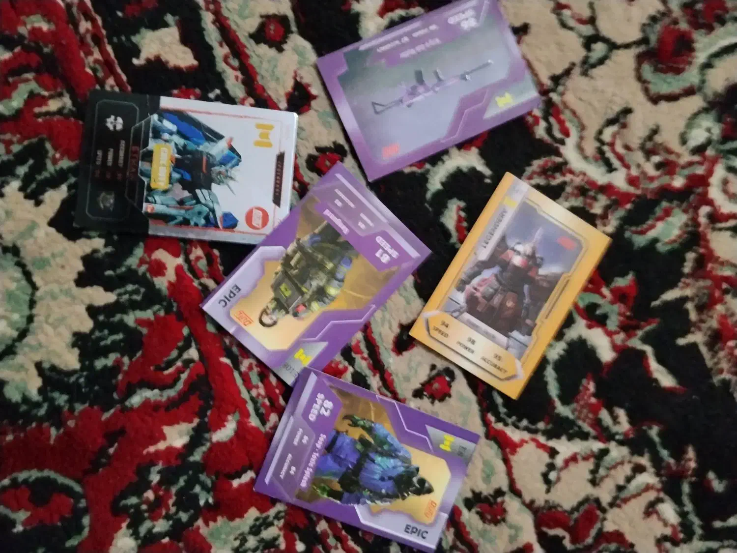 کیمدی کالاف ارزون|کلکسیون و سرگرمی|شیراز, کوشک میدان|دیوار