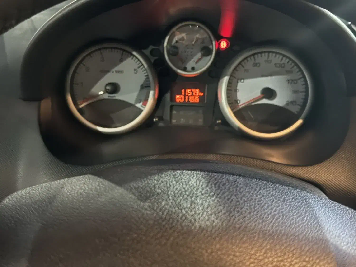 ۲۰۷ پانا خشک ۴۰۳ شرایطی با وام بانکی|خودرو سواری و وانت|یزد, |دیوار