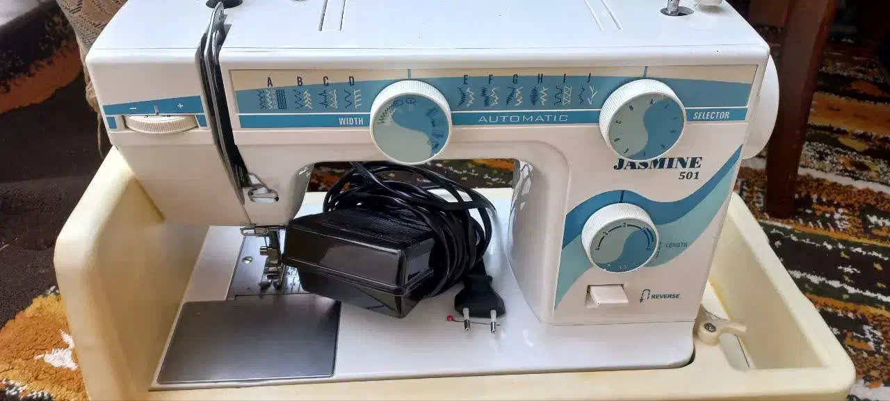 چرخ خیاطی کاچیران|چرخ خیاطی و ریسندگی|گنبد کاووس, |دیوار