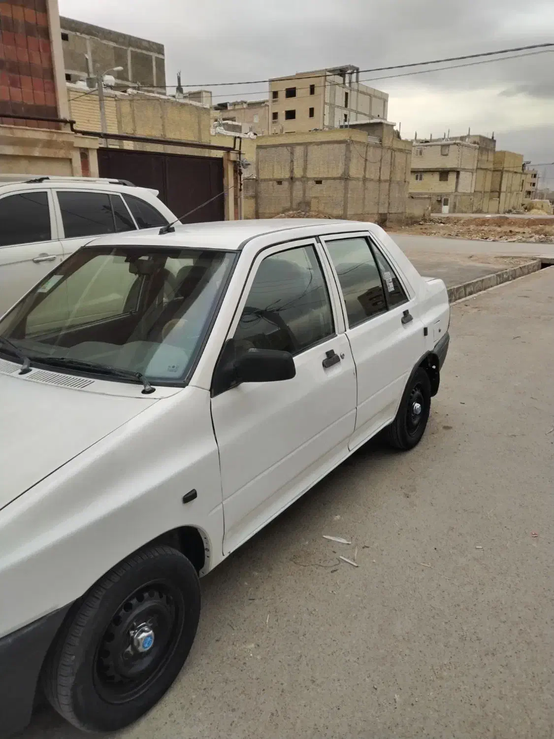 پراید سفید|خودرو سواری و وانت|شیراز, مسلم|دیوار