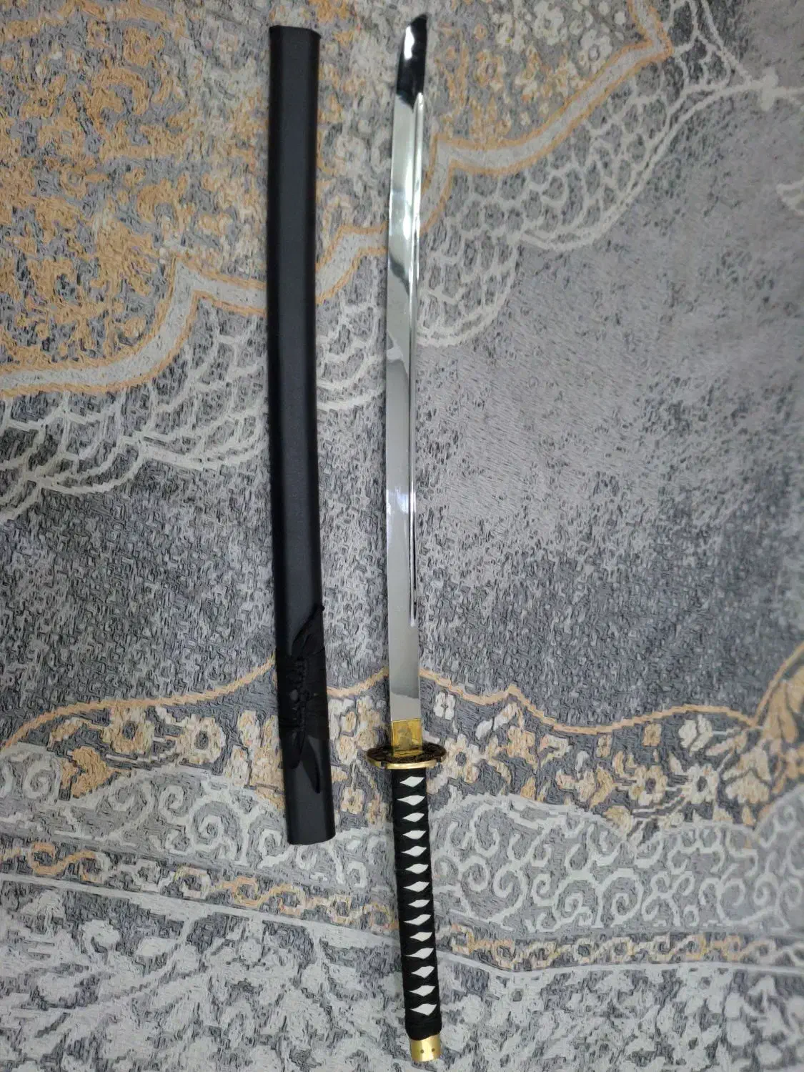 شمشیر کاتانا|کلکسیون اشیاء عتیقه|کرمانشاه, |دیوار