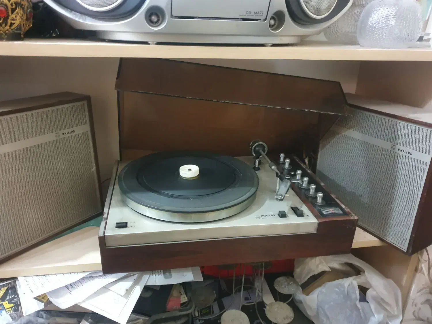 گرامافون فیلیپس و صفحه اپرای شهرزاد|کلکسیون اشیاء عتیقه|کرج, گلشهر|دیوار