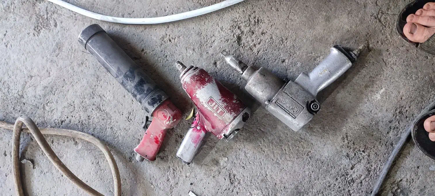 بکس بادی جینیوس جیت و موم زن بادی|ابزارآلات|خرم‌آباد, |دیوار