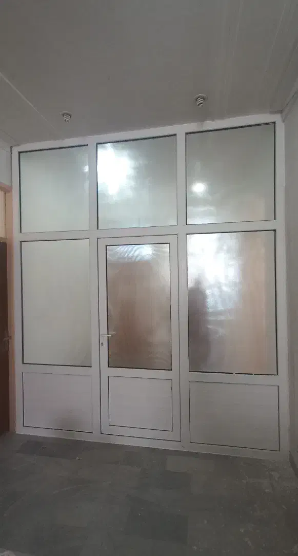 تولید و نصب درب و پنجرههای UPVC|خدمات پیشه و مهارت|میانه, |دیوار