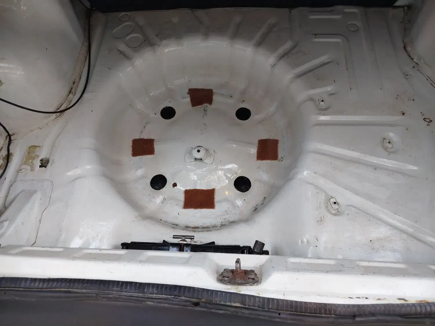 بیرنگ شاسی پلمپ بدون خط خش|خودرو سواری و وانت|بهشهر, |دیوار