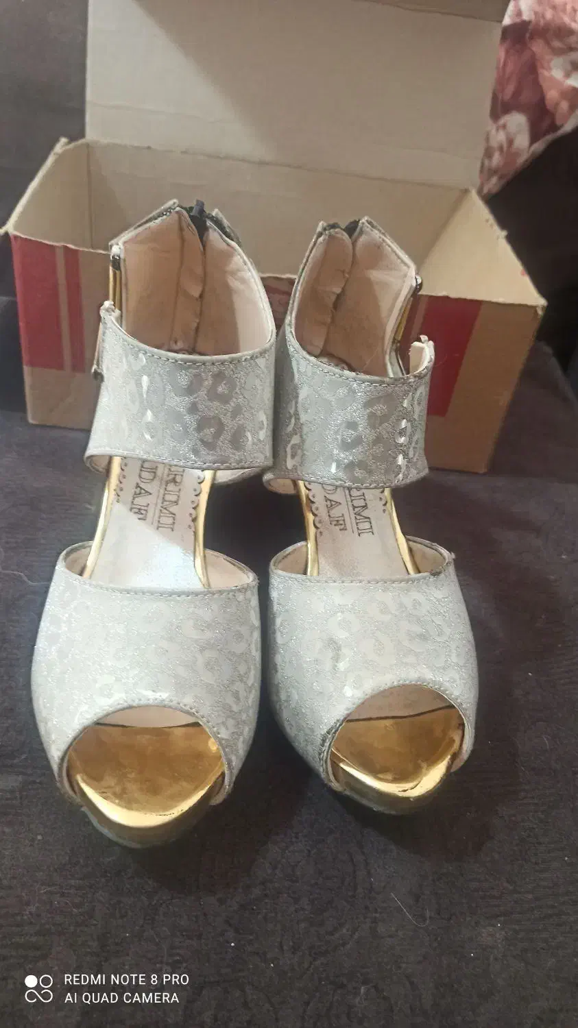 کفش مجلسی زنانه سایز ۳۷|کیف، کفش، کمربند|شیراز, شهرک سعدی|دیوار