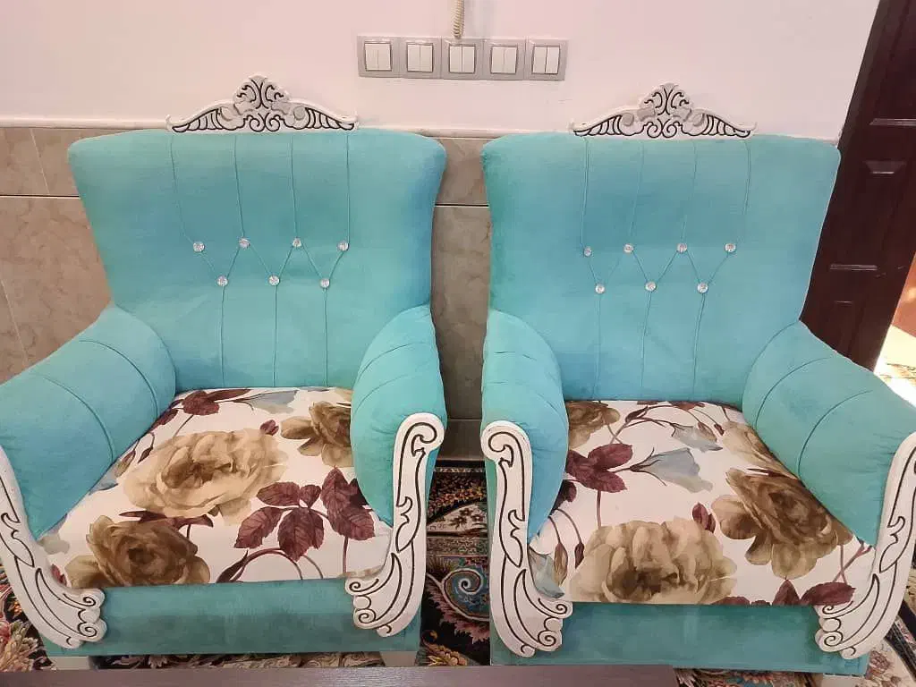 مبل ۷نفره|مبلمان خانگی و میز عسلی|کاشان, زیدی|دیوار