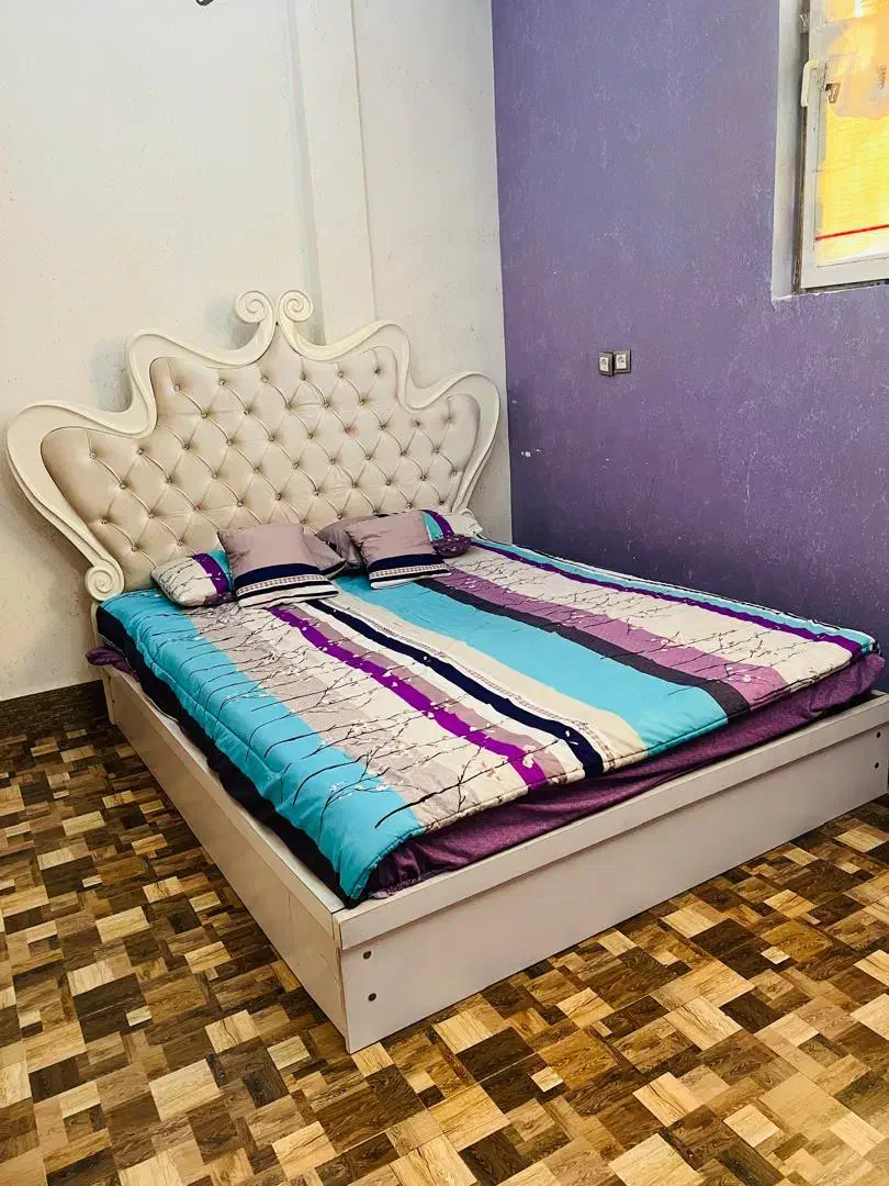 فروش فوری سرویس تخت و میز آرایش کامل با تشک|تخت و سرویس خواب|خرمشهر, |دیوار