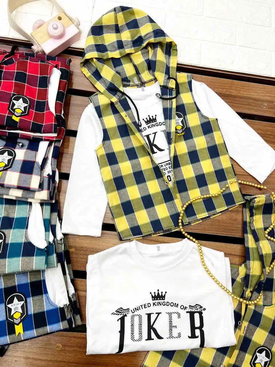 لباس های بچه گانه حراجی|کفش و لباس بچه|کهک, |دیوار