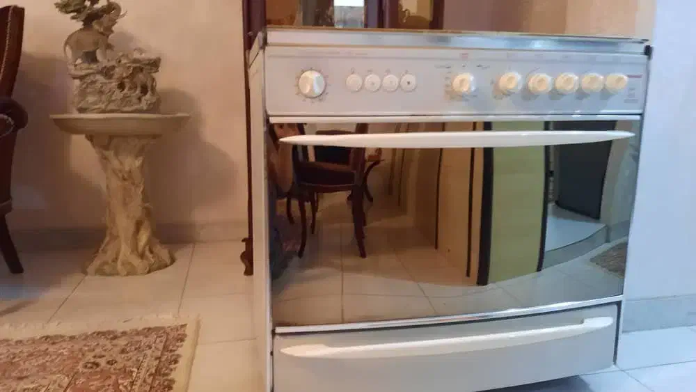 اجاق گاز ۵ شعله|اجاق گاز و لوازم برقی پخت‌وپز|شیراز, شهرک ایثار|دیوار