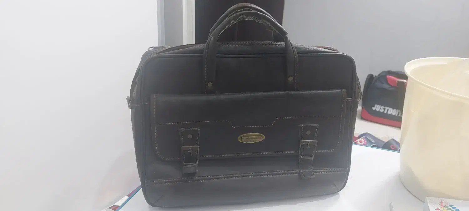 کیف|کیف، کفش، کمربند|بجنورد, |دیوار