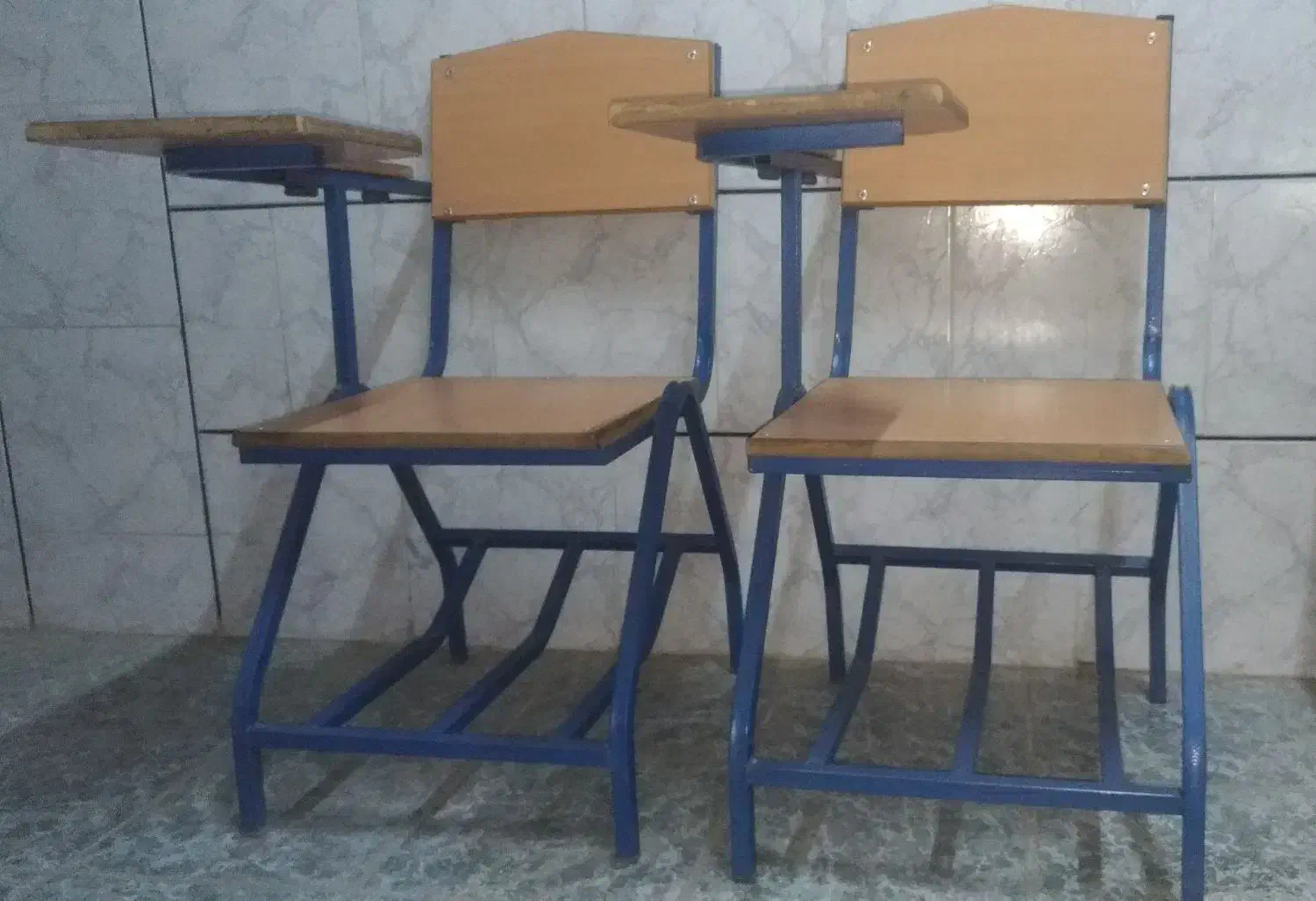 نیمکت دست ساز ومقاوم|صندلی و نیمکت|نجف‌آباد, هفده شهریور|دیوار