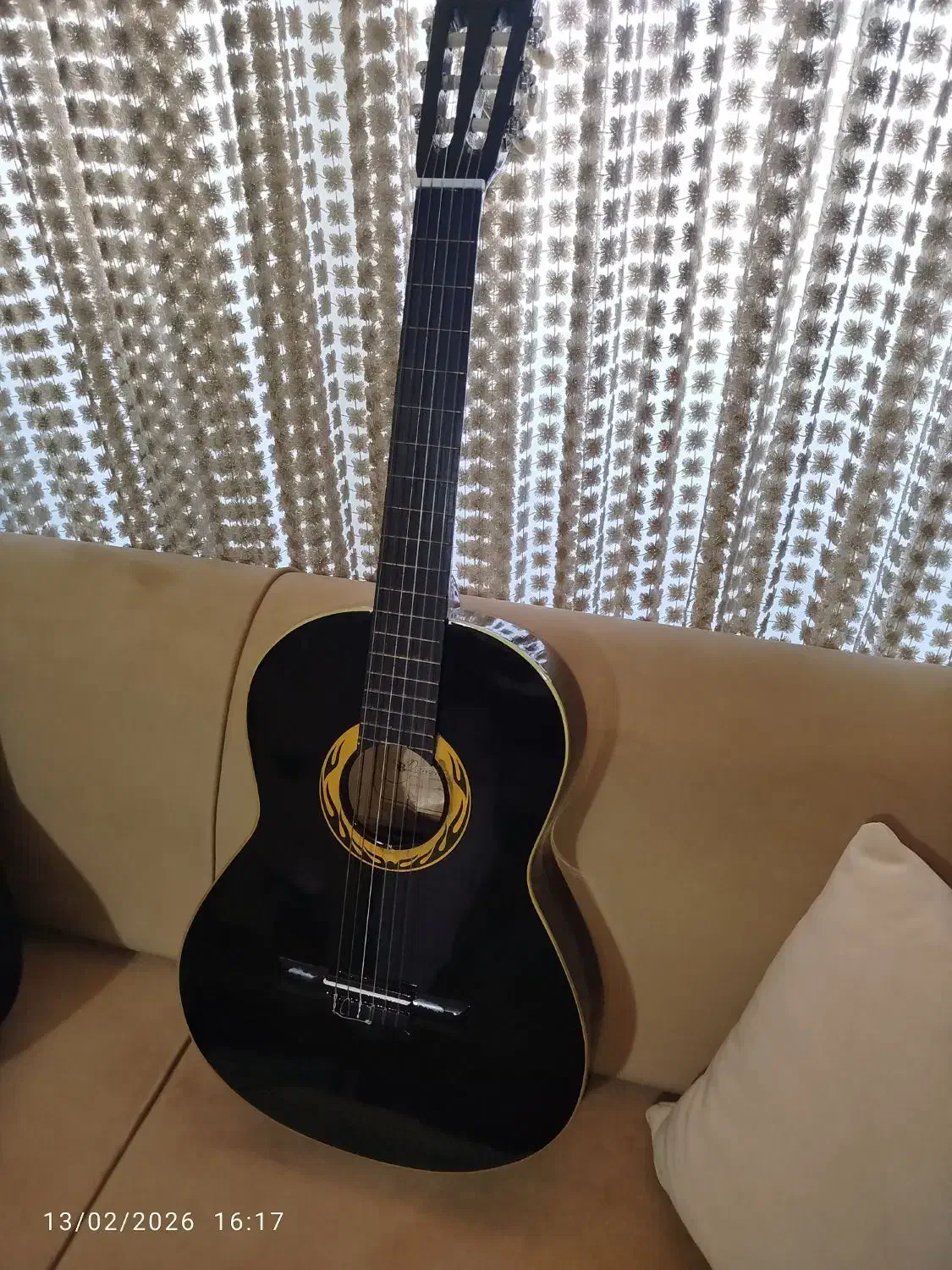 گیتار|گیتار، بیس، امپلیفایر|خرم‌آباد, |دیوار