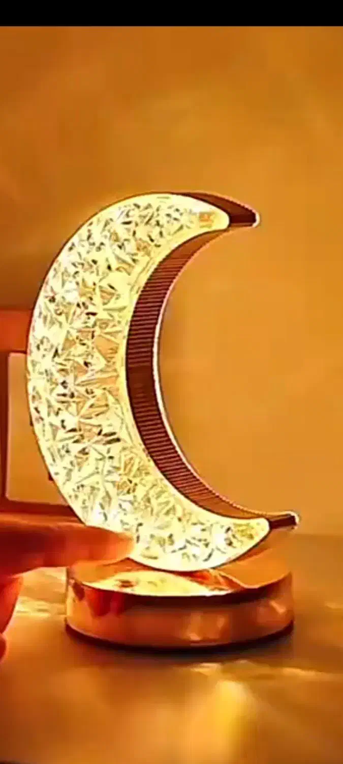 آباژور و چراغ خواب فانتزی طرح Moon|چراغ خواب و آباژور|شهرکرد, |دیوار