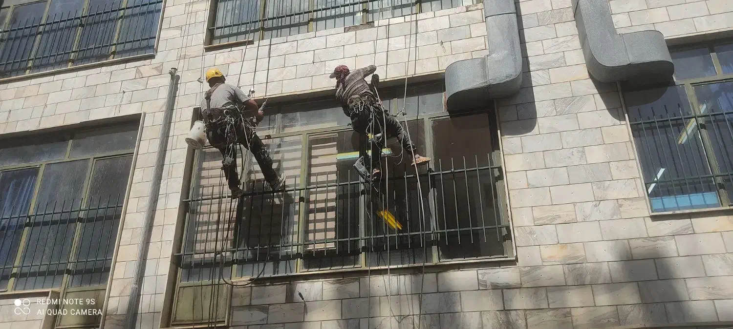 کفسابی سنگسابی نماشویی شستشوی نما پیچ رولپلاک کاری|خدمات نظافت|گرگان, |دیوار