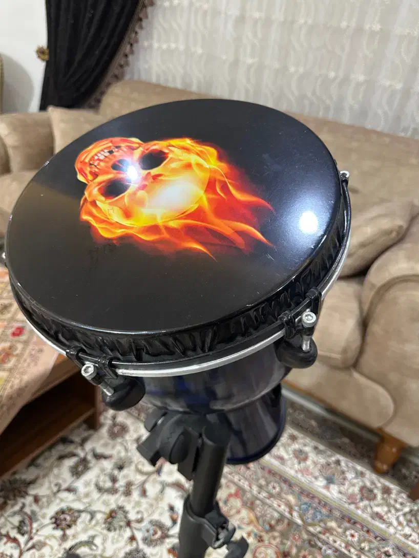 جیمبی و ضرب و تمپو|درام و پرکاشن|ساری, |دیوار