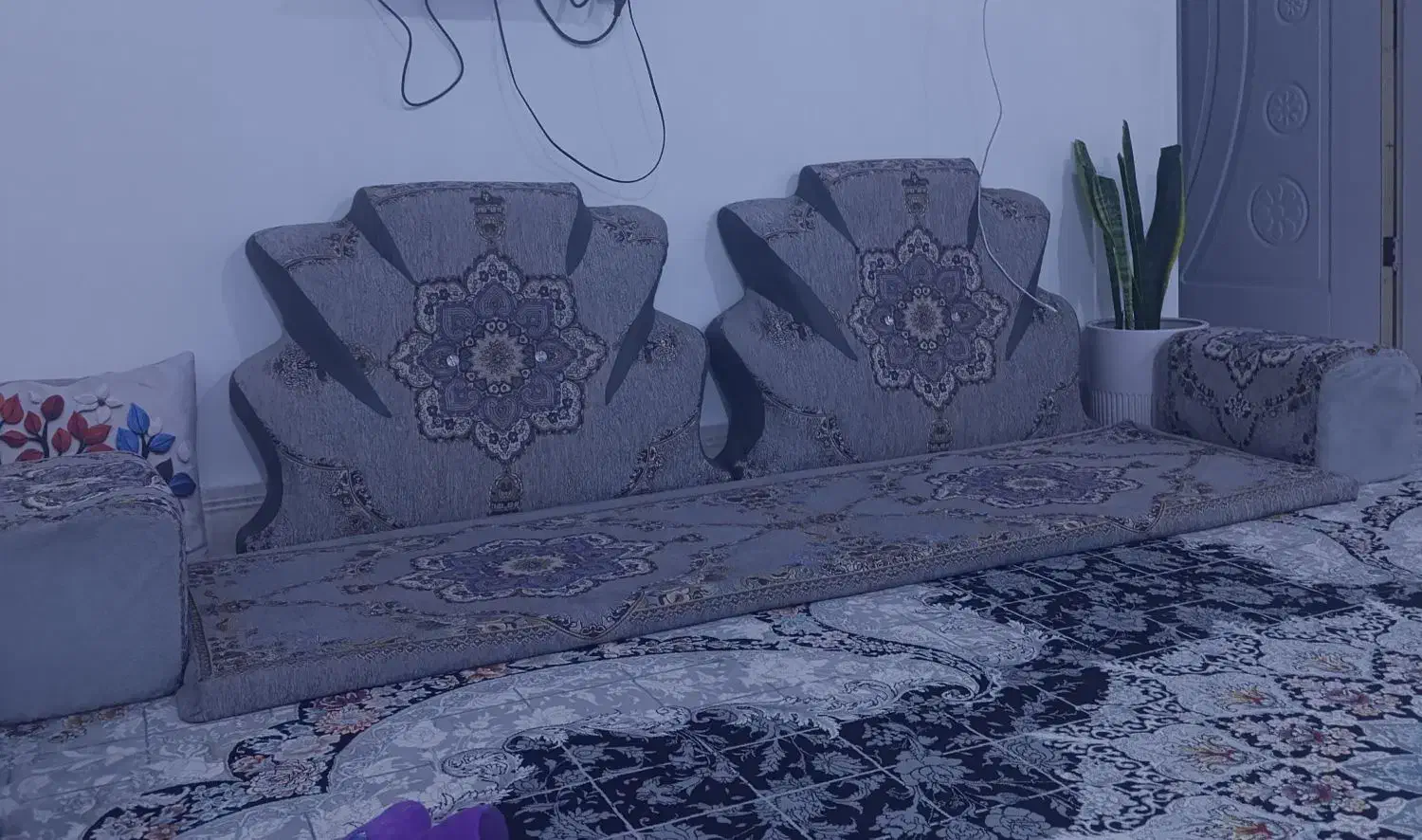 پشتی درحدنو|پشتی|آبادان, |دیوار