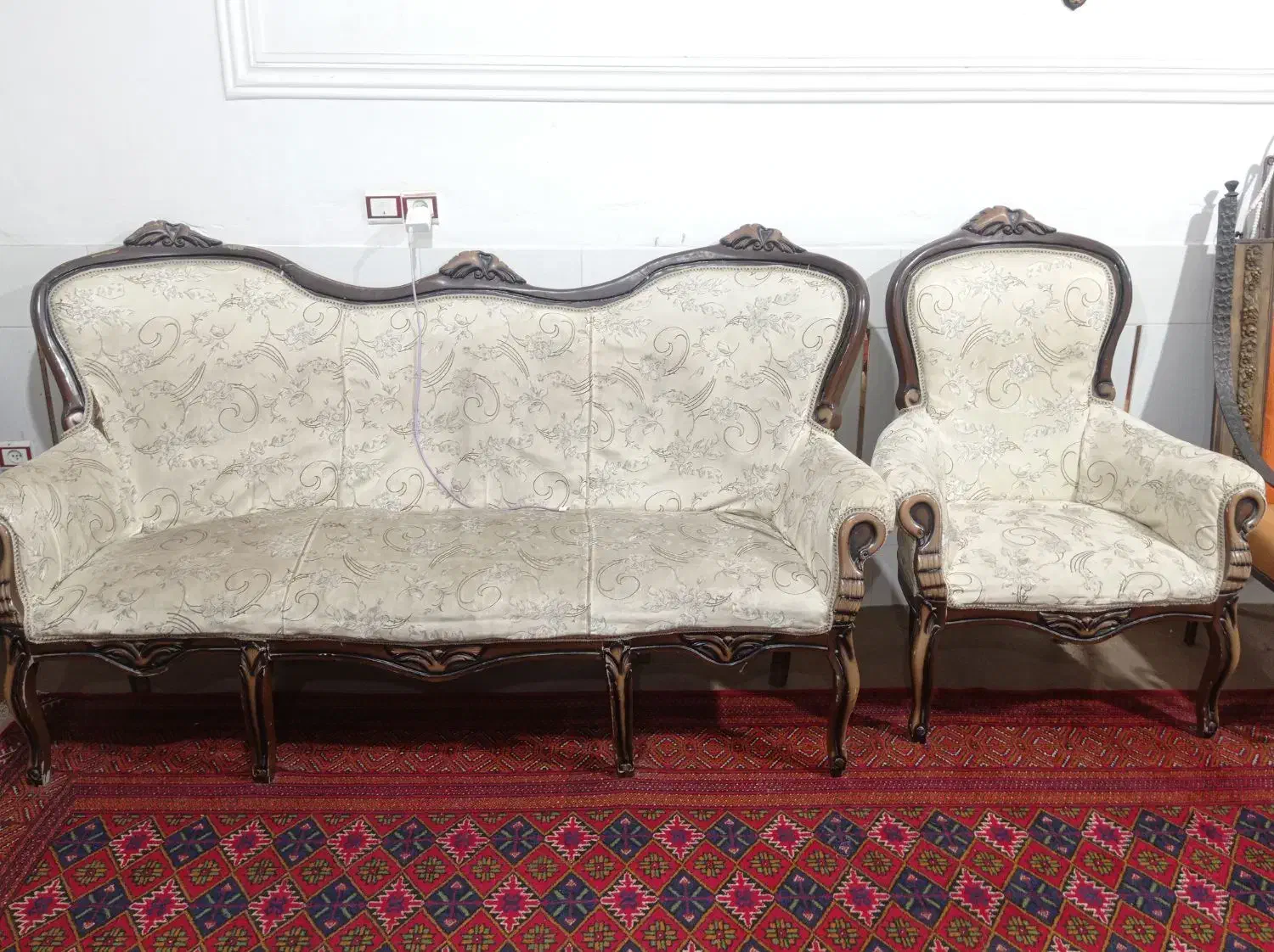 مبلمان چوبی|مبلمان خانگی و میز عسلی|زاهدان, |دیوار