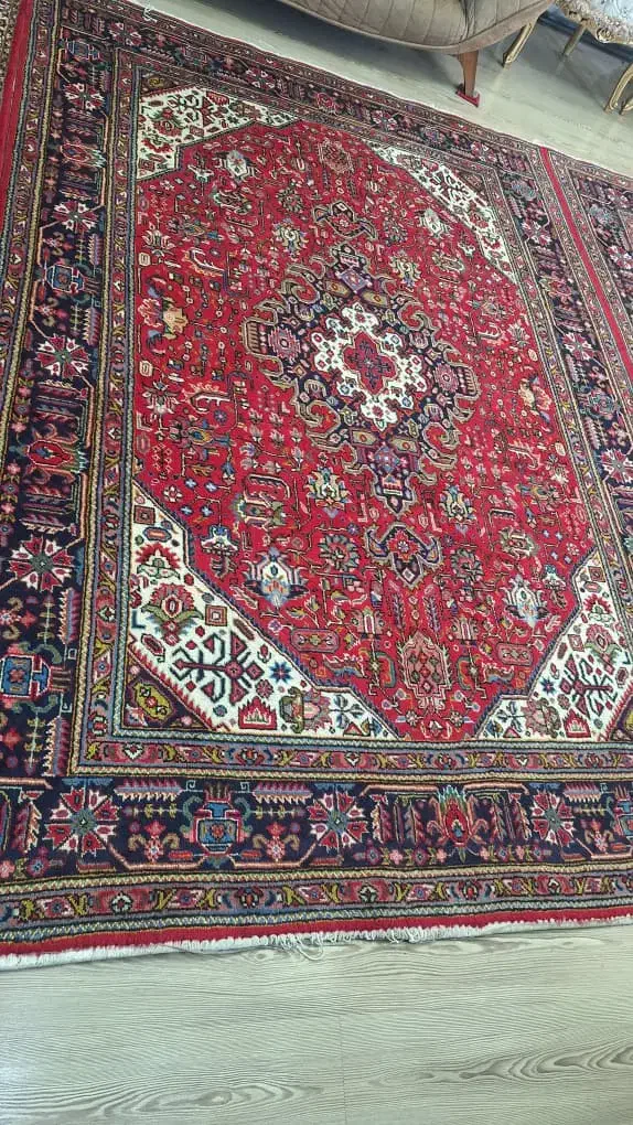 فرش دستباف آذرشهر|فرش|خوی, |دیوار