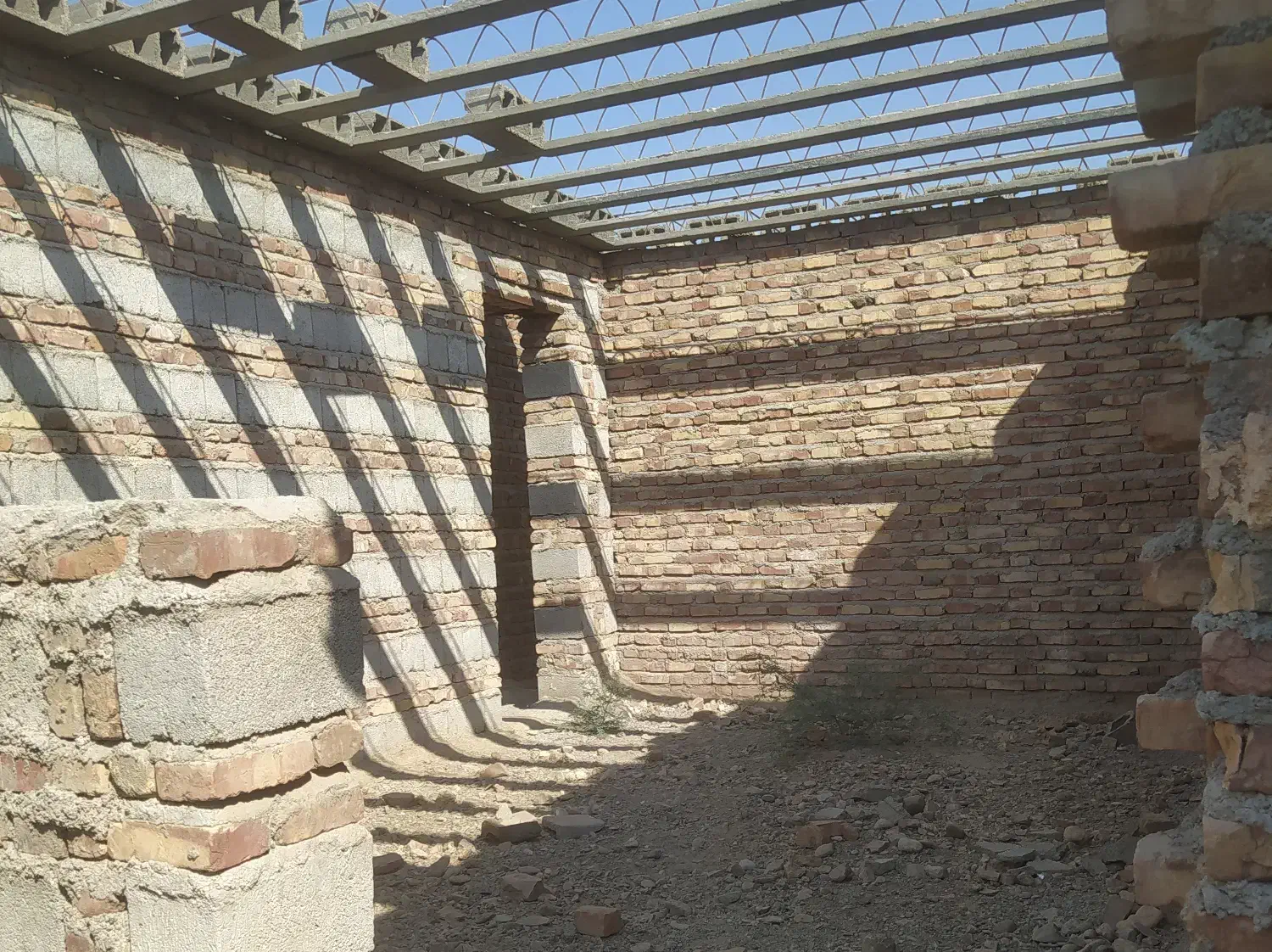 مسکن فروشی|فروش خانه و ویلا|بمپور, |دیوار