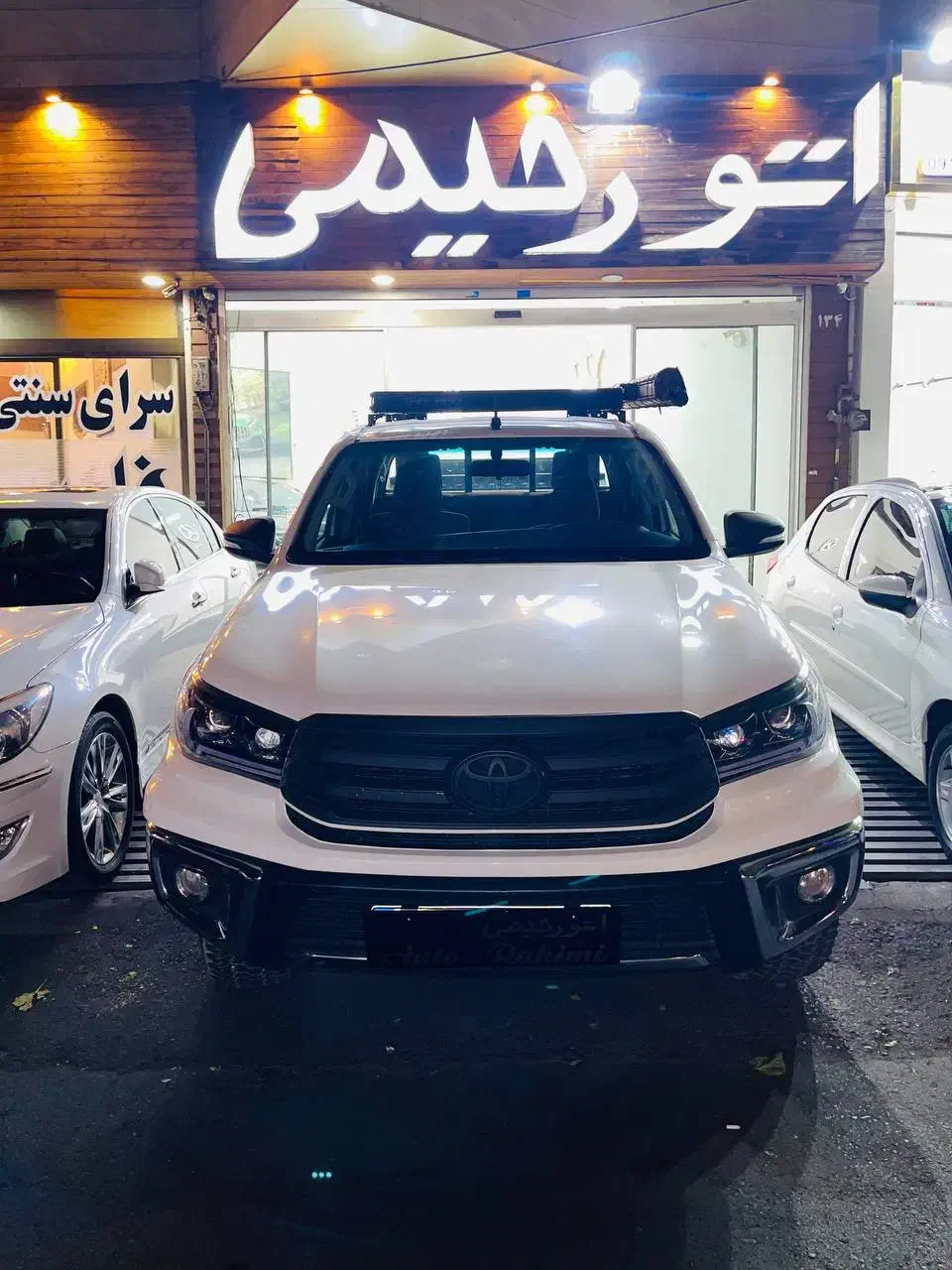 تویوتا هایلوکس مدل 2016 نقد و اقساط|خودرو سواری و وانت|تهران, نیروی دریایی|دیوار