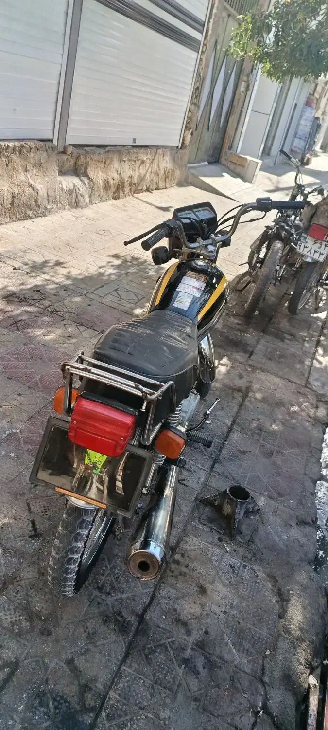 موتور سیکلت مزایده ای|موتورسیکلت|مرودشت, بیست متری بیمارستان|دیوار