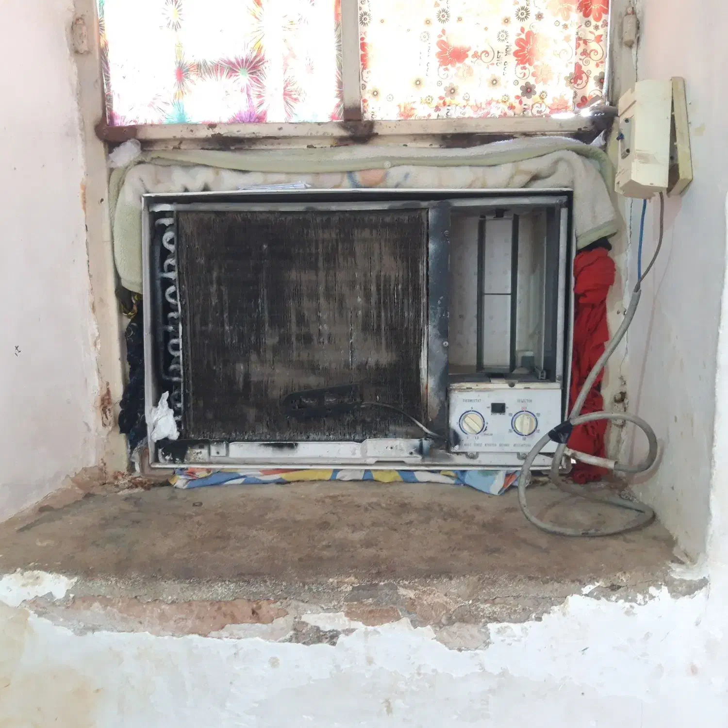 کولر|کولر گازی و فن‌کوئل|مسجد سلیمان, |دیوار