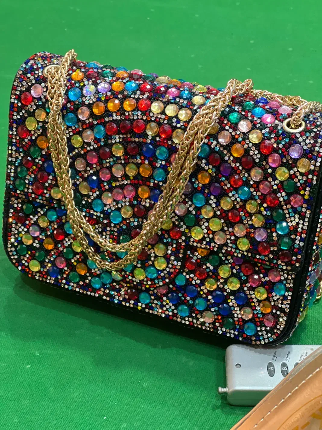 کیف و صندل سنگدوزی خارجی|کیف، کفش، کمربند|کرج, فاز ۱ مهرشهر|دیوار