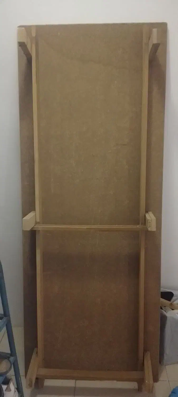 کفی تخت|تخت و سرویس خواب|گلبهار, شهر جدید گلبهار|دیوار