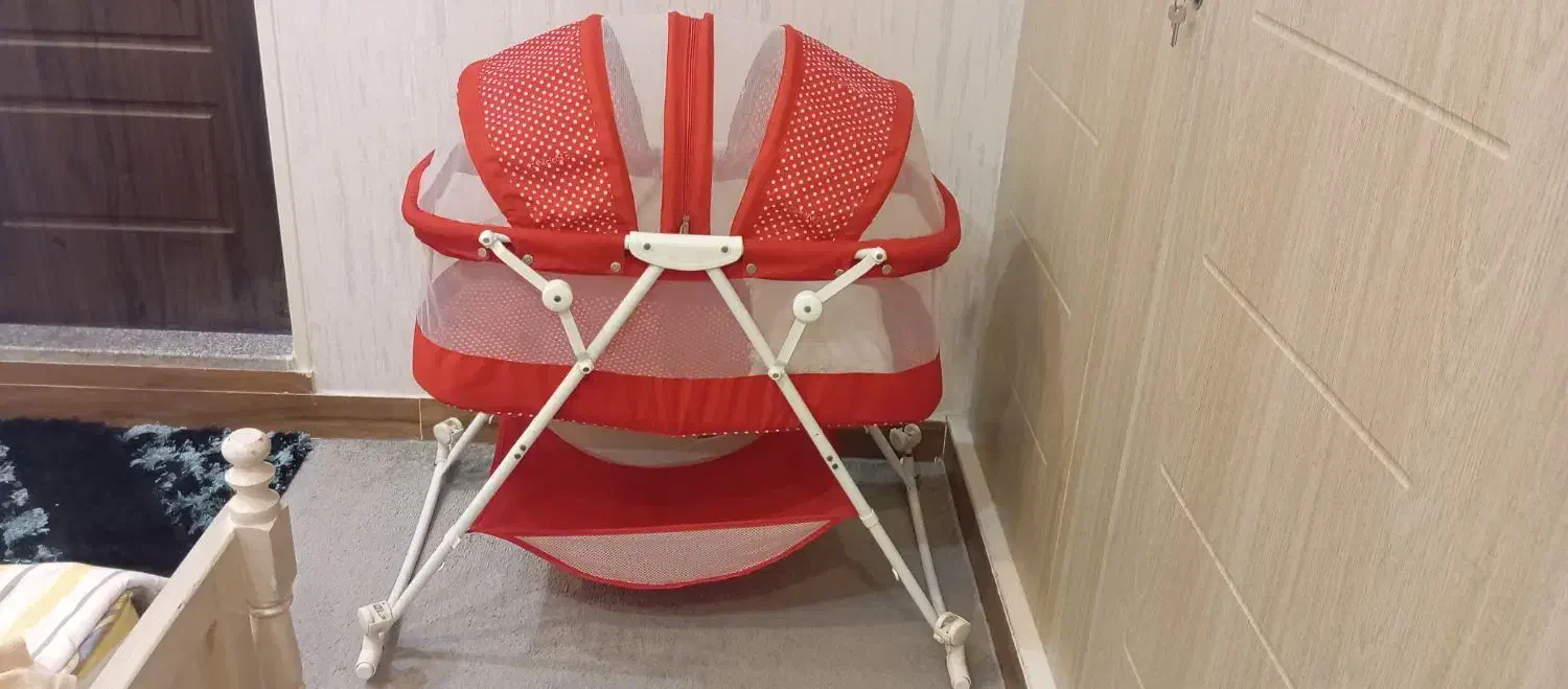 گهواره نوزاد|تخت و صندلی بچه|نسیمشهر, |دیوار