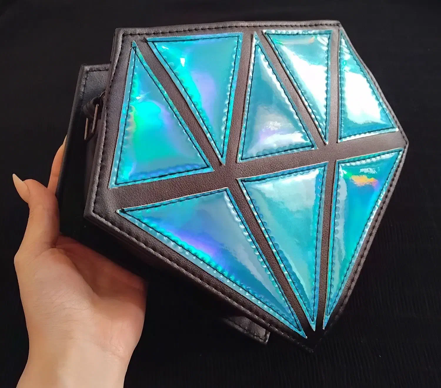 کیف دوشی فانتزی طرح الماس آبی براق|کیف، کفش، کمربند|اردبیل, |دیوار